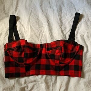 Edikted crop top!